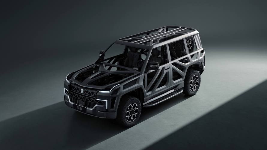 成都265仰望U8硬派越野的科技魅力，国能汽车对传统燃油车市场的冲击